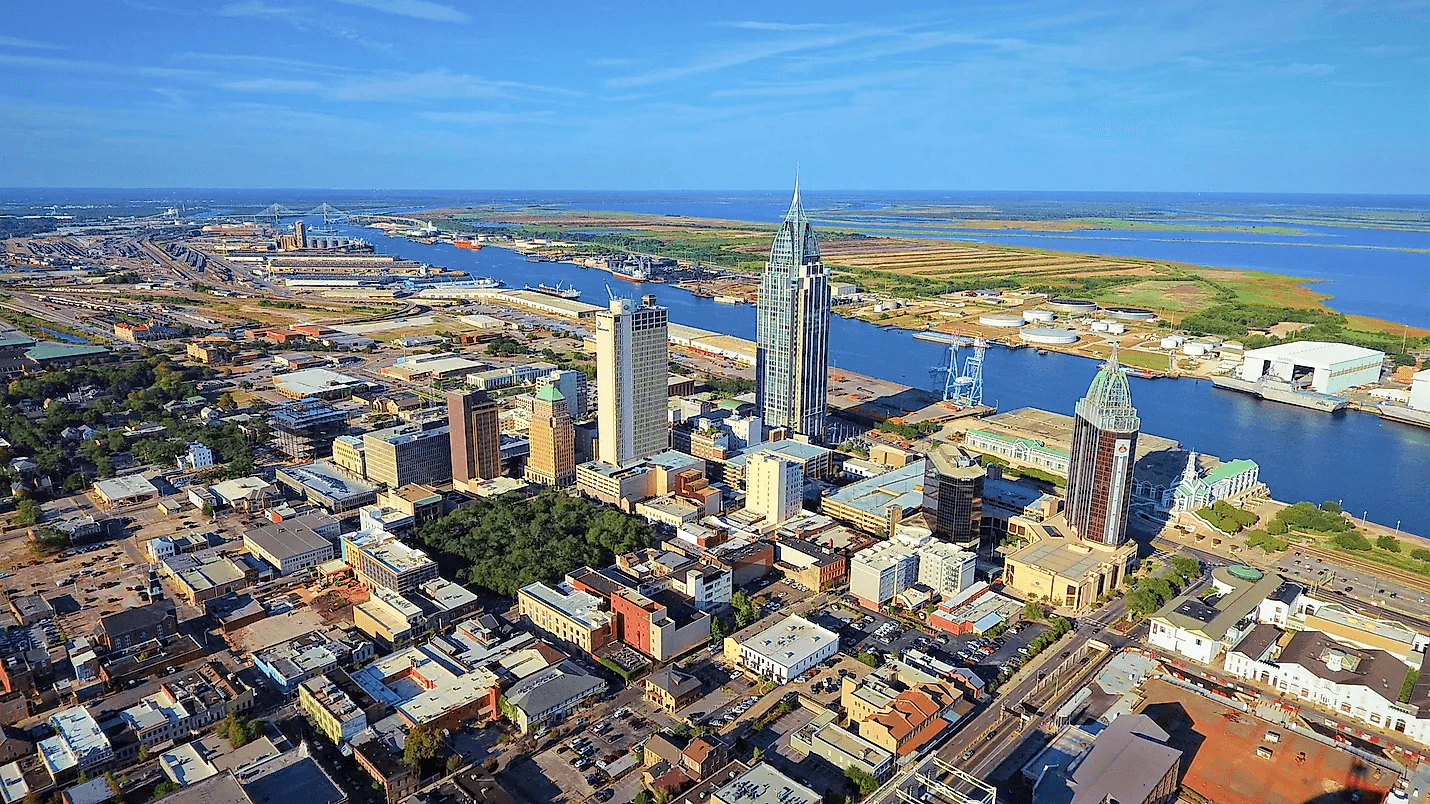 Mobile Alabama city skyline